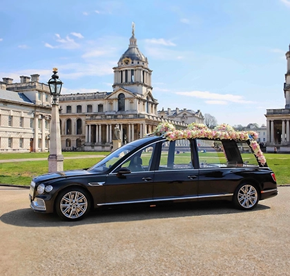 Bentley Flying Spur Hearse Hero Mobile 420x400